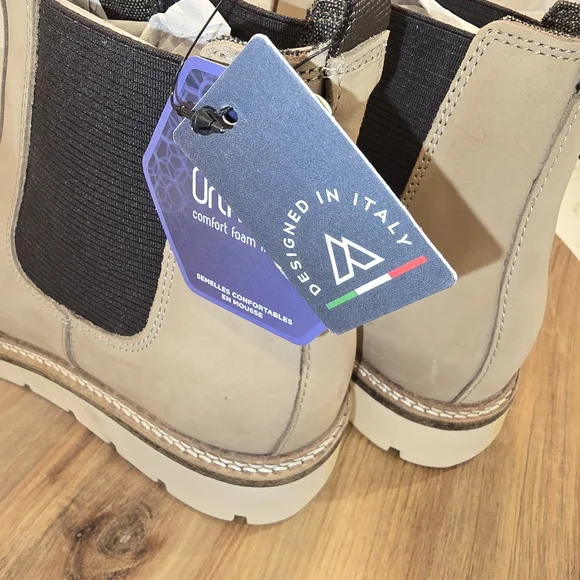 Alpine Design Tan Ankle Boots Size 6.5 NwT - Picture 3 of 8